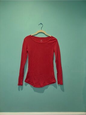 crown & ivy Pink Long-Sleeve Scoop Neck Top